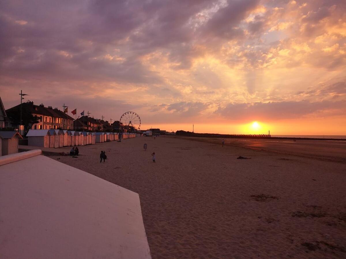 "O'Dbark" - Duplex 2 Etoiles - A 100M De La Plage Avec Jardin Courseulles-sur-Mer Exterior photo